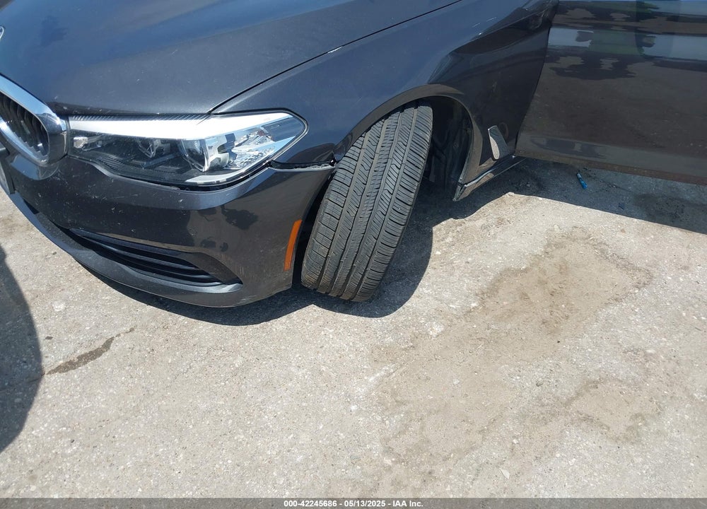 2018 BMW 530I VIN: WBAJA5C51JWA36851