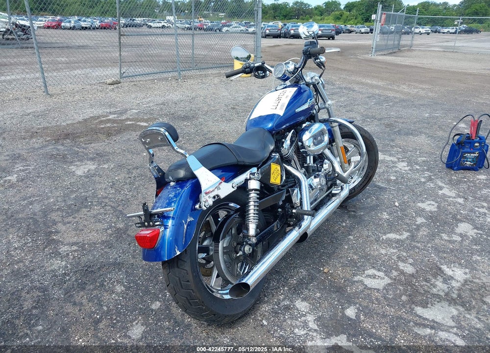 2015 HARLEY-DAVIDSON XL1200 C VIN: 1HD1CT314FC403874