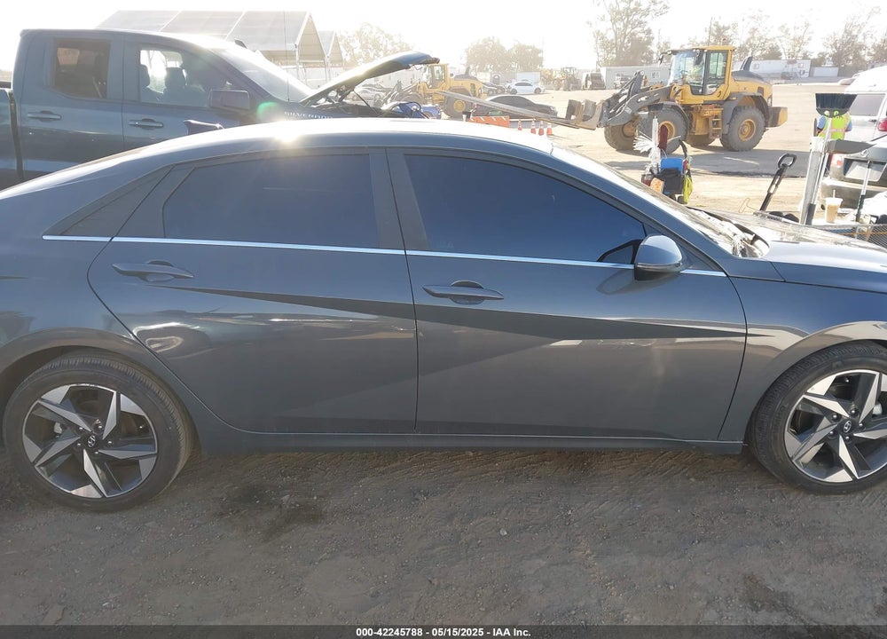 2023 HYUNDAI ELANTRA VIN: KMHLP4AG1PU561916