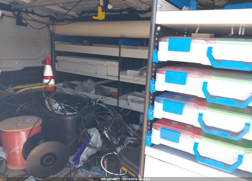 2017 FORD TRANSIT-250 VIN: 1FTYR1YM0HKB19298