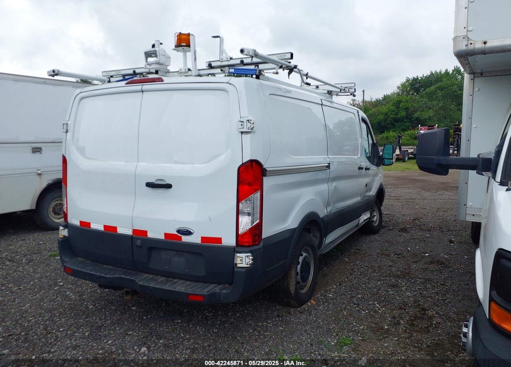 2017 FORD TRANSIT-250 VIN: 1FTYR1YM0HKB19298
