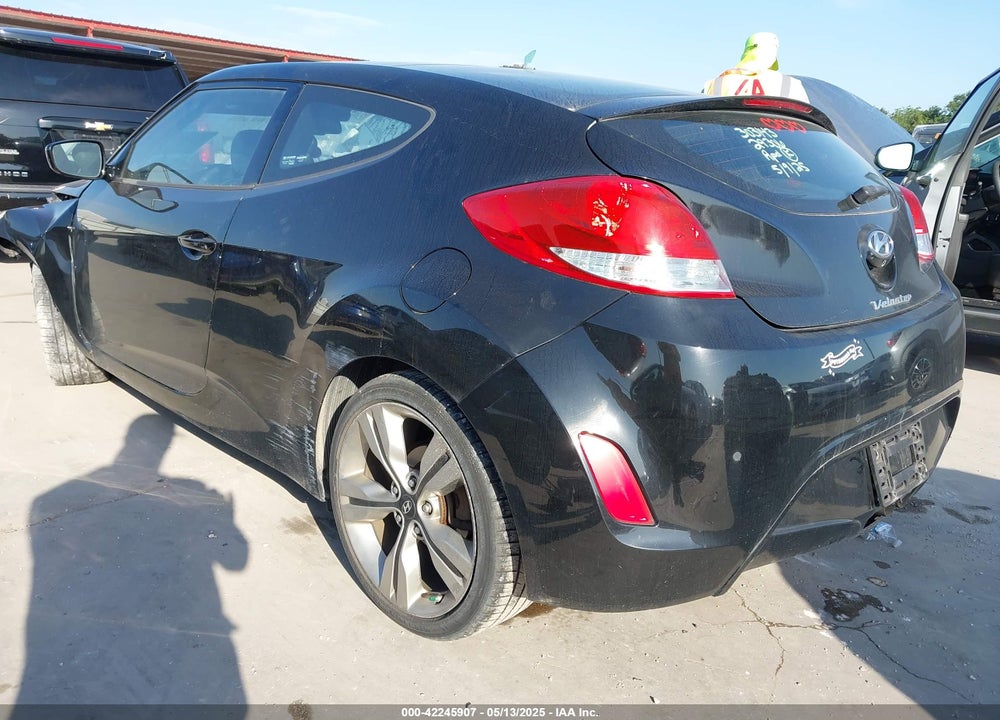 2013 HYUNDAI VELOSTER VIN: KMHTC6AD2DU171044