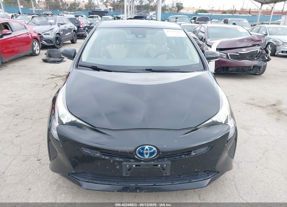 2018 TOYOTA PRIUS VIN: JTDKARFU7J3552406