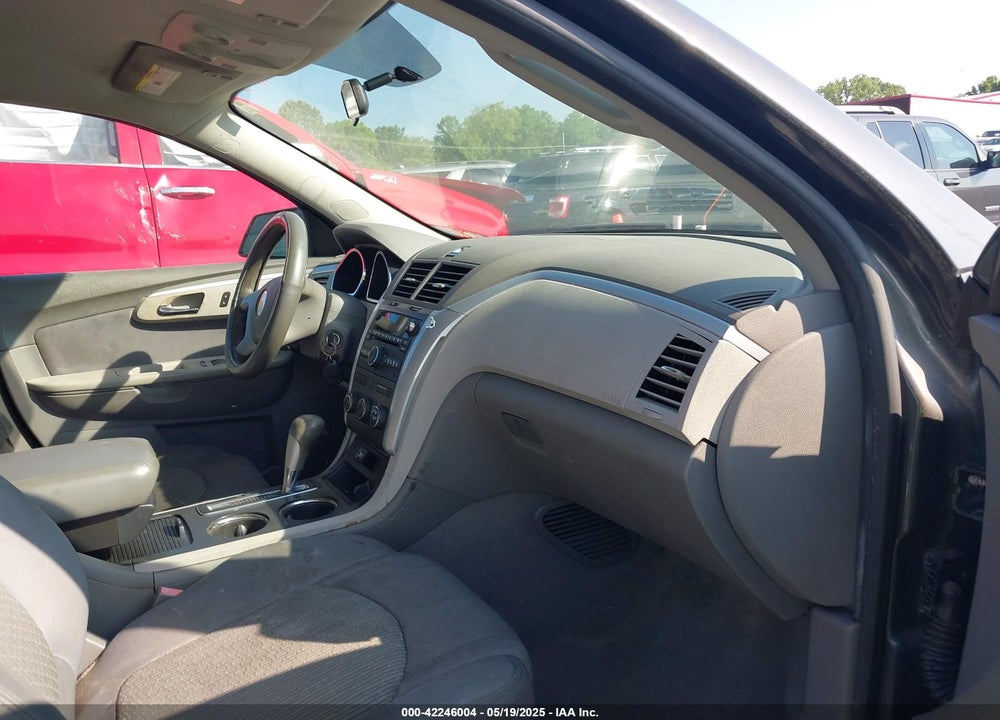 2011 CHEVROLET TRAVERSE VIN: 1GNKREED9BJ183099