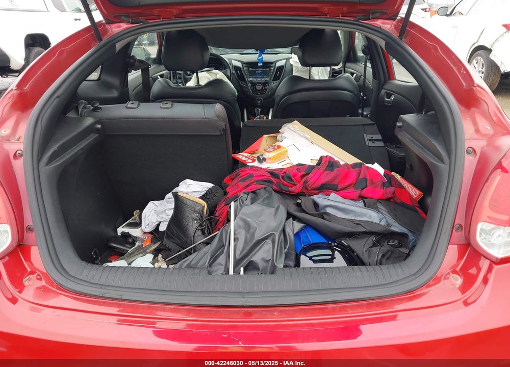 2015 HYUNDAI VELOSTER VIN: KMHTC6AE0FU232080