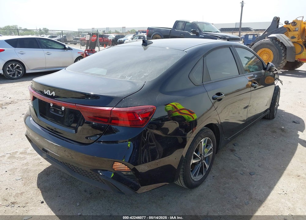2024 KIA FORTE VIN: 3KPF24AD5RE811620
