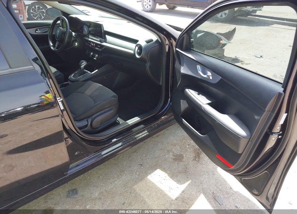 2024 KIA FORTE VIN: 3KPF24AD5RE811620