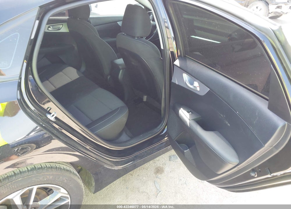 2024 KIA FORTE VIN: 3KPF24AD5RE811620