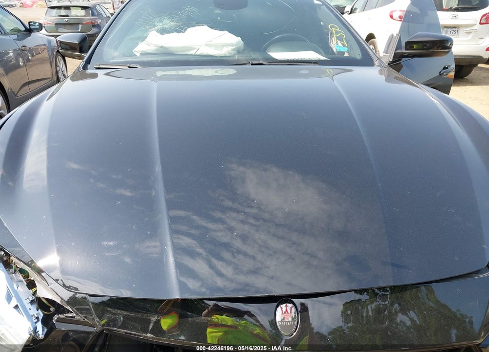 2018 MASERATI GHIBLI VIN: ZAM57YTAXJ1286287
