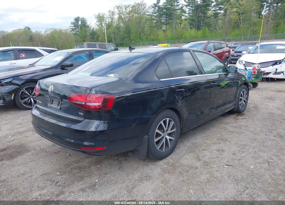 2017 VOLKSWAGEN JETTA 1.4T SE VIN: 3VWDB7AJXHM276459