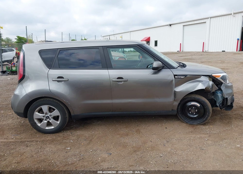 2019 KIA SOUL VIN: KNDJN2A28K7662646