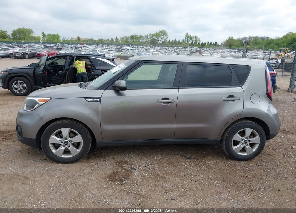 2019 KIA SOUL VIN: KNDJN2A28K7662646
