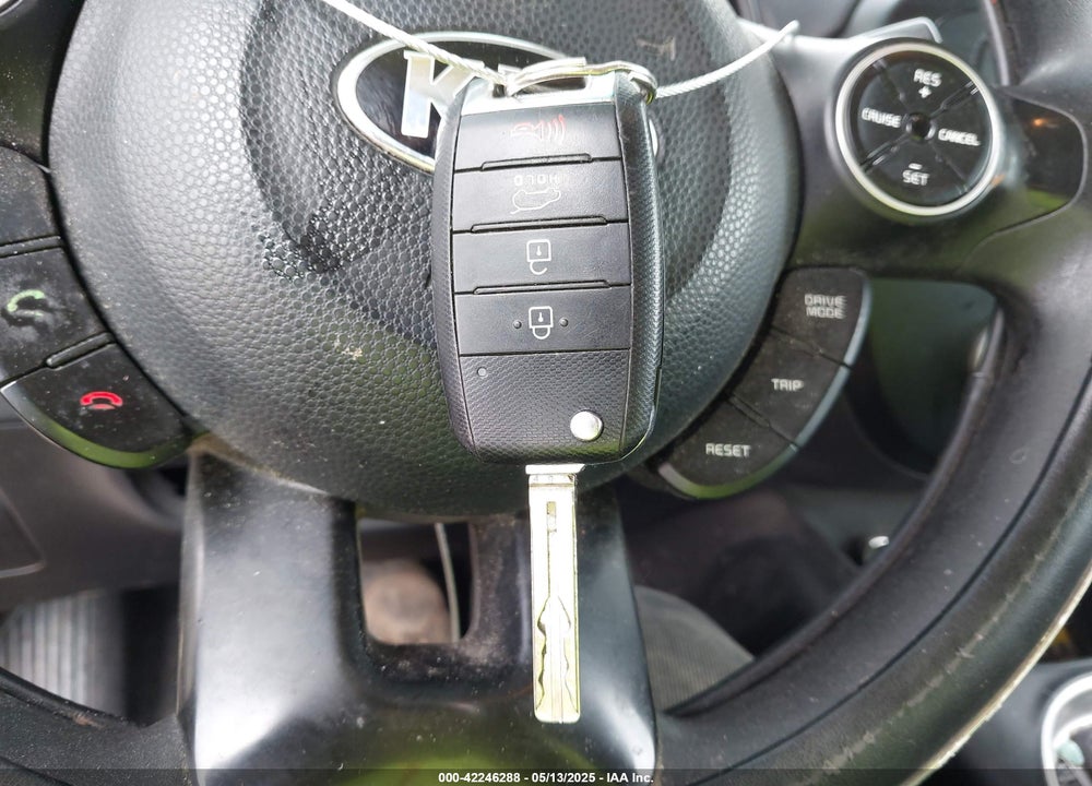 2019 KIA SOUL VIN: KNDJN2A28K7662646