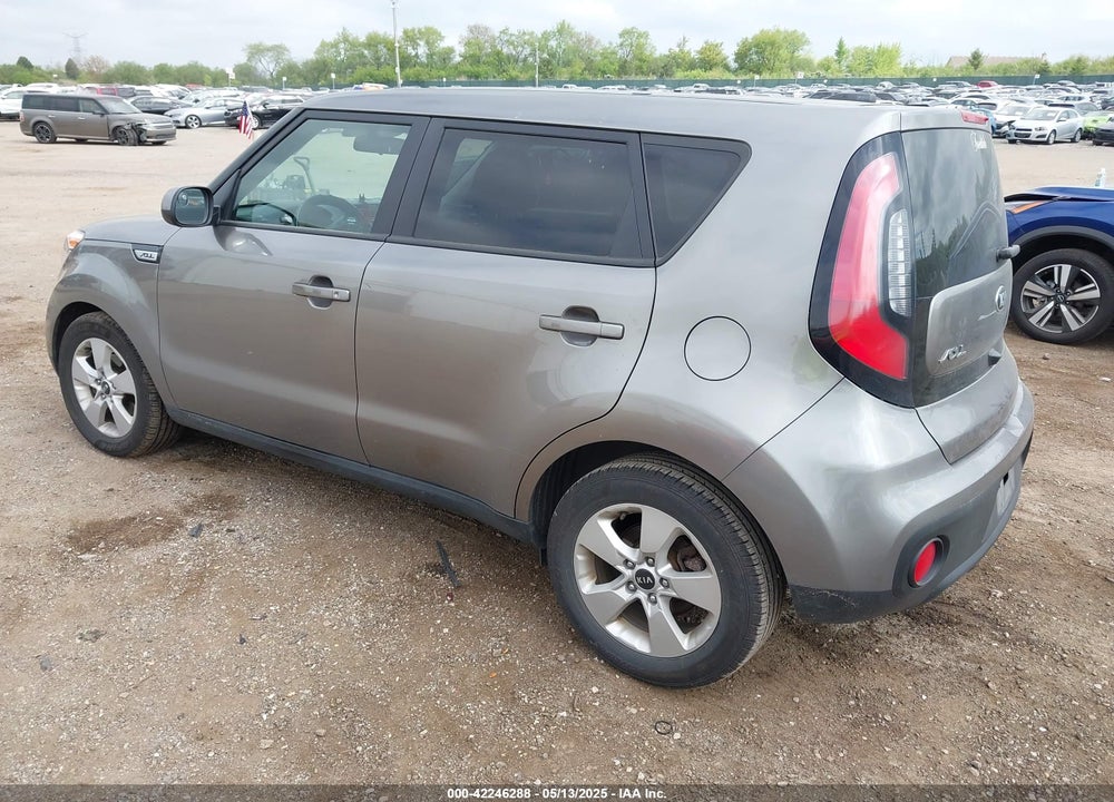 2019 KIA SOUL VIN: KNDJN2A28K7662646