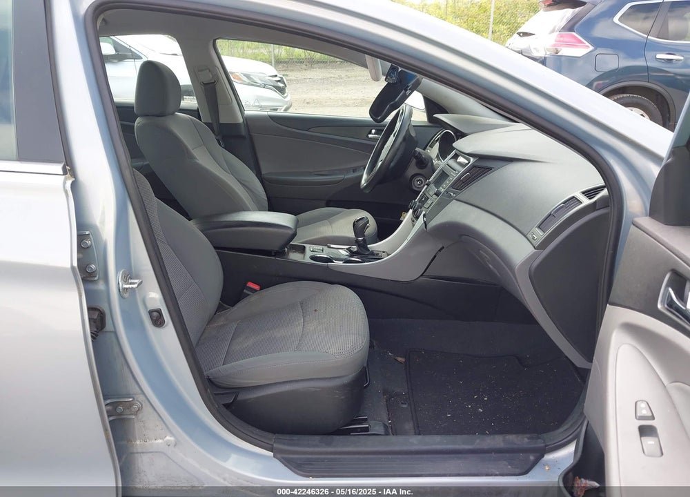2014 HYUNDAI SONATA VIN: 5NPEB4AC0EH906966