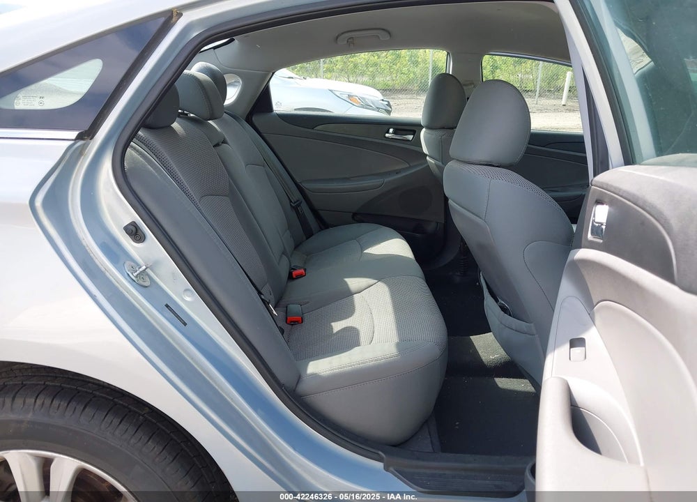 2014 HYUNDAI SONATA VIN: 5NPEB4AC0EH906966