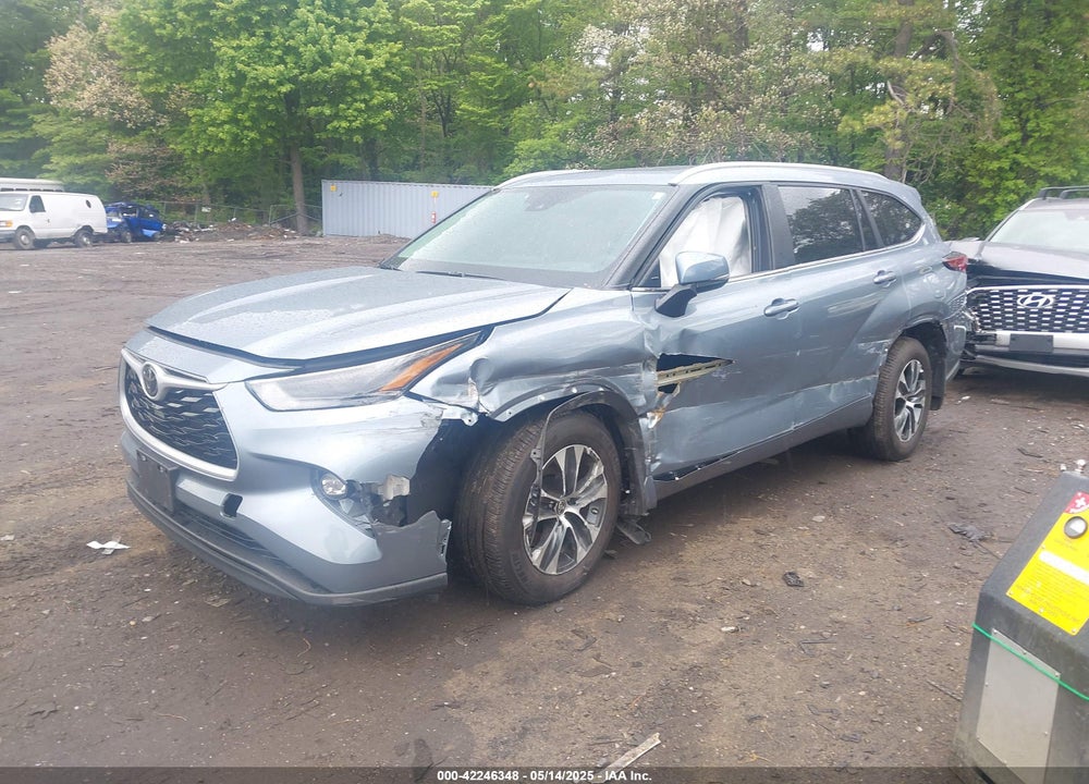 2024 TOYOTA HIGHLANDER VIN: 5TDKDRBH5RS562216