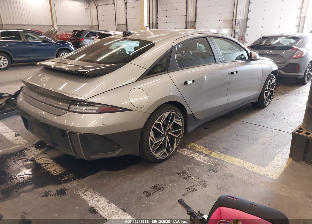 2023 HYUNDAI IONIQ 6 VIN: KMHM34ACXPA039185