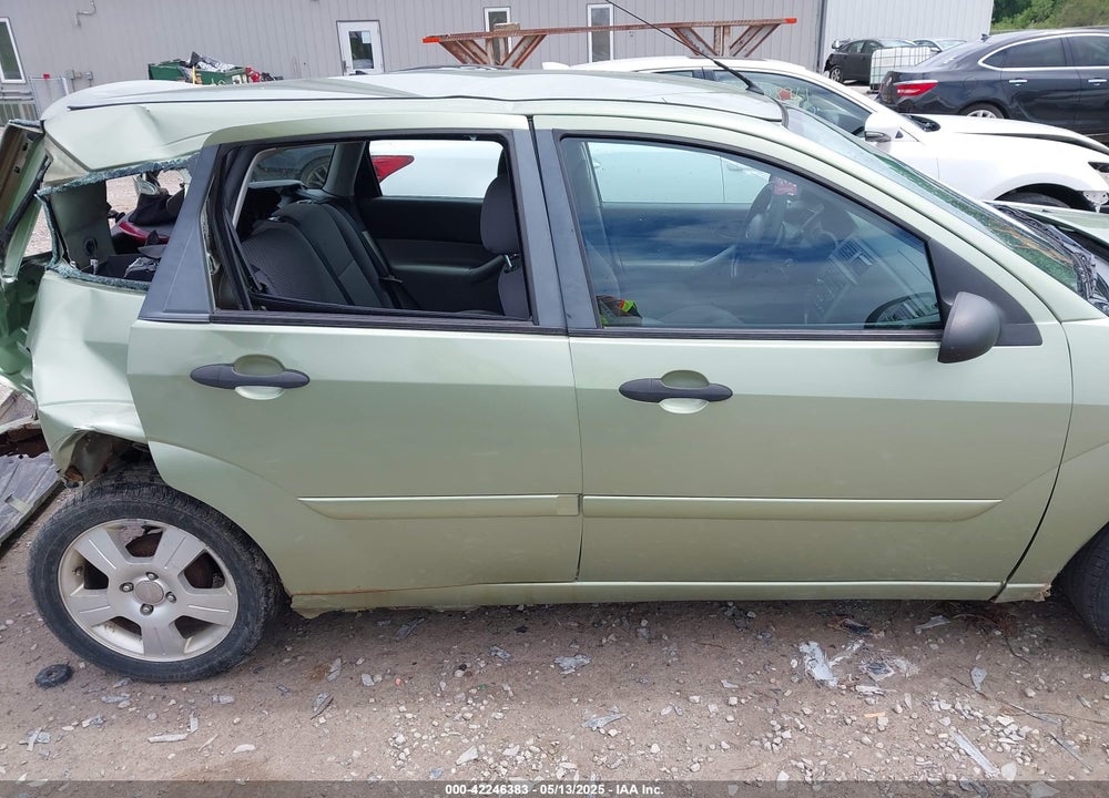 2007 FORD FOCUS S/SE/SES VIN: 1FAHP37N47W278284