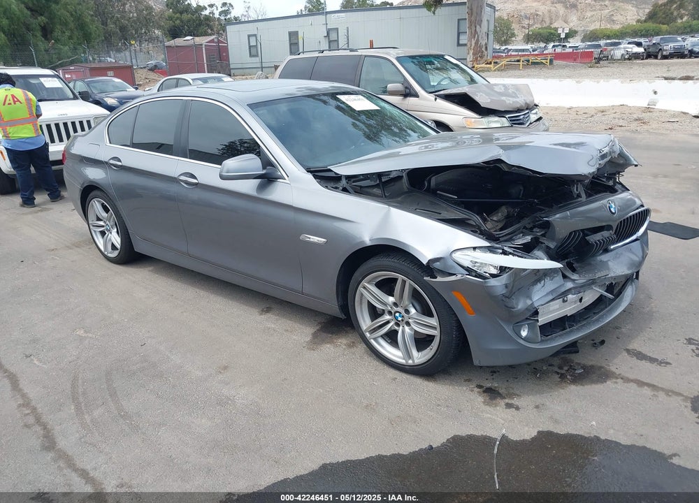 2013 BMW 528I VIN: WBAXG5C51DD230401