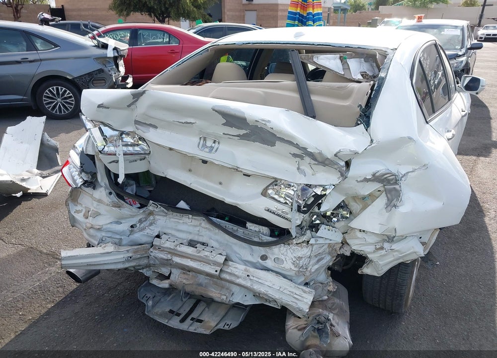2015 HONDA ACCORD TOURING VIN: 1HGCR3F90FA012650