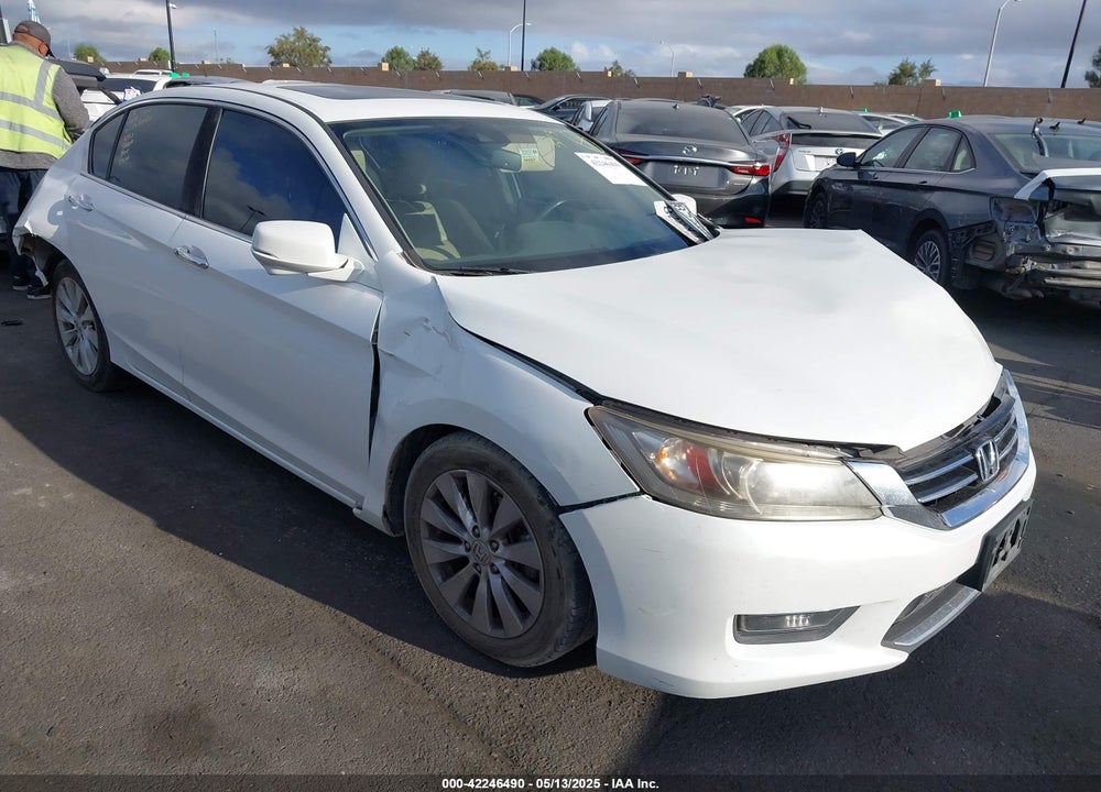 2015 HONDA ACCORD TOURING VIN: 1HGCR3F90FA012650