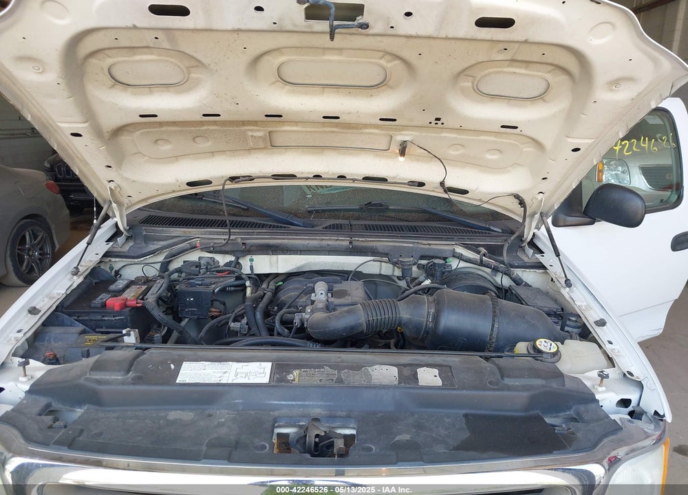 2004 FORD F-150 HERITAGE XL/XLT VIN: 2FTRF17214CA28696