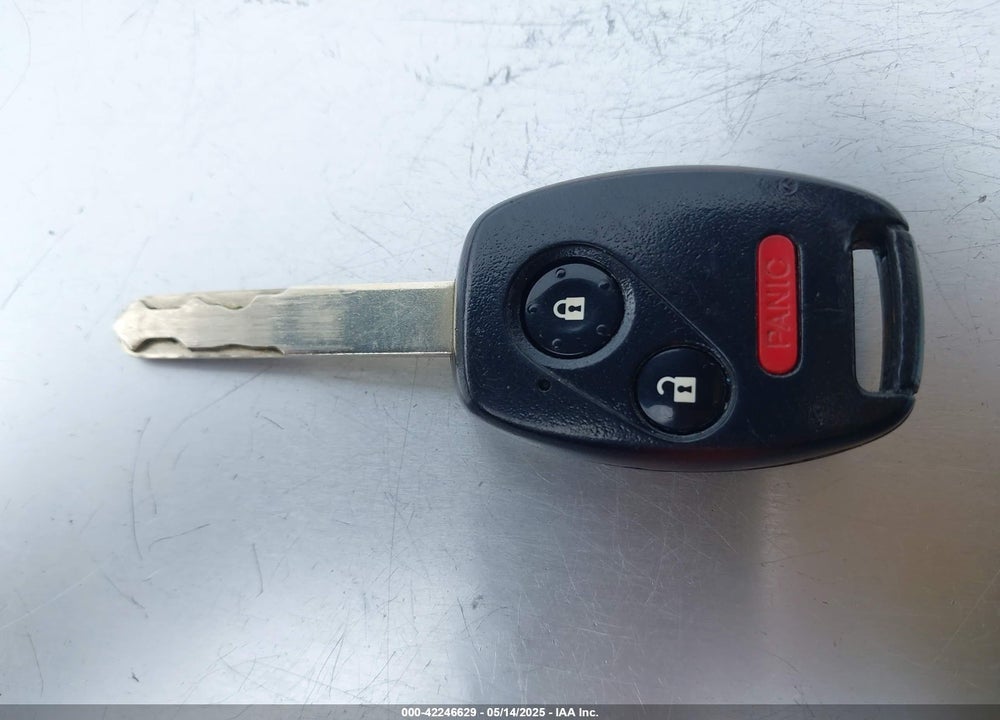 2013 HONDA CR-V LX VIN: 2HKRM4H33DH630783