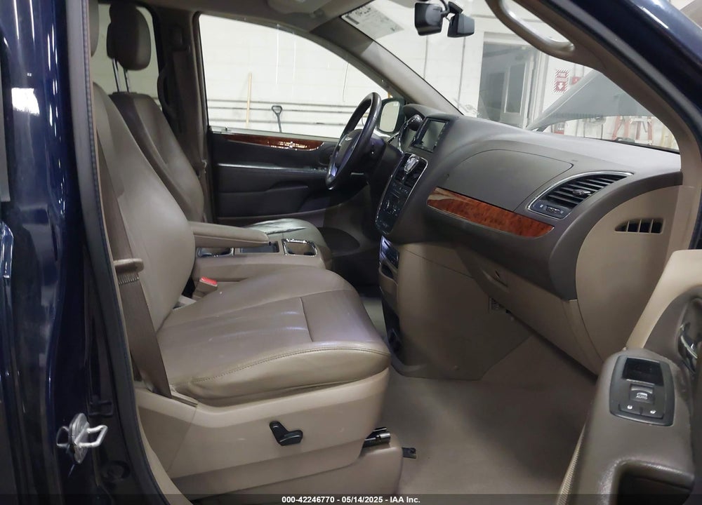 2012 CHRYSLER TOWN & COUNTRY TOURING-L VIN: 2C4RC1CG4CR346057