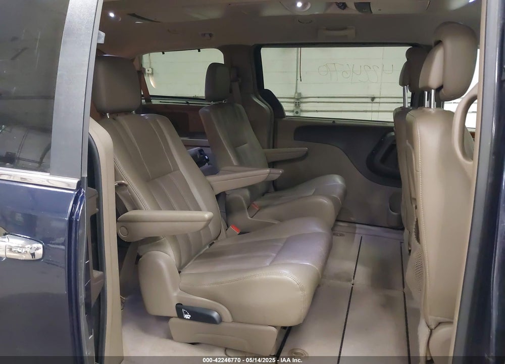 2012 CHRYSLER TOWN & COUNTRY TOURING-L VIN: 2C4RC1CG4CR346057