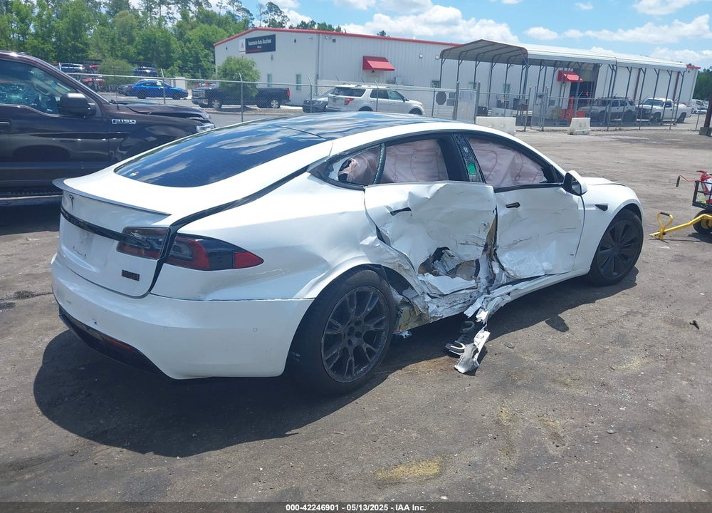 2021 TESLA MODEL S PLAID TRI MOTOR ALL-WHEEL DRIVE VIN: 5YJSA1E62MF438406
