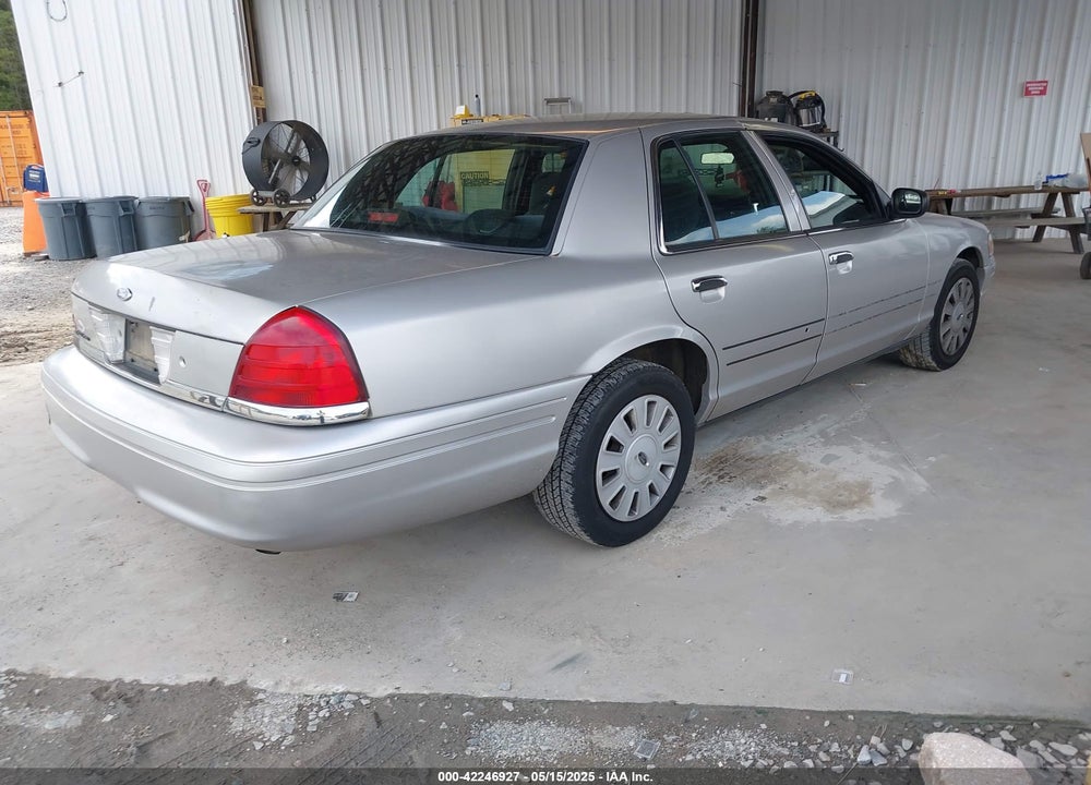 2006 FORD CROWN VICTORIA POLICE/POLICE INTERCEPTOR VIN: 2FAFP71W96X127900