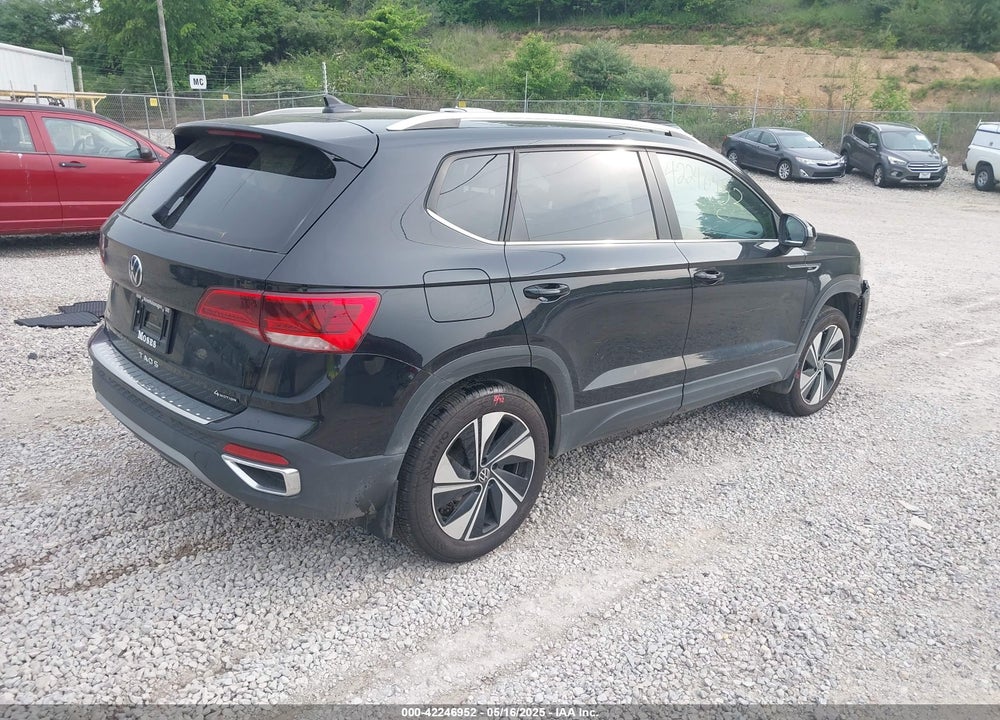 2024 VOLKSWAGEN TAOS 1.5T SE VIN: 3VVUX7B22RM030200