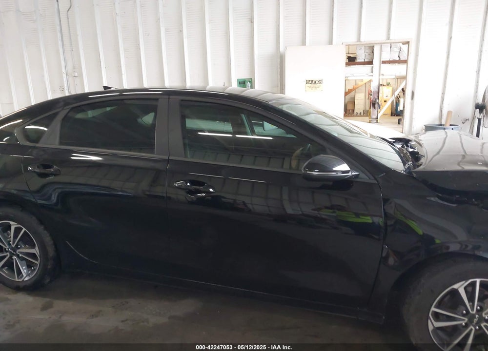 2024 KIA FORTE LXS VIN: 3KPF24AD7RE704844