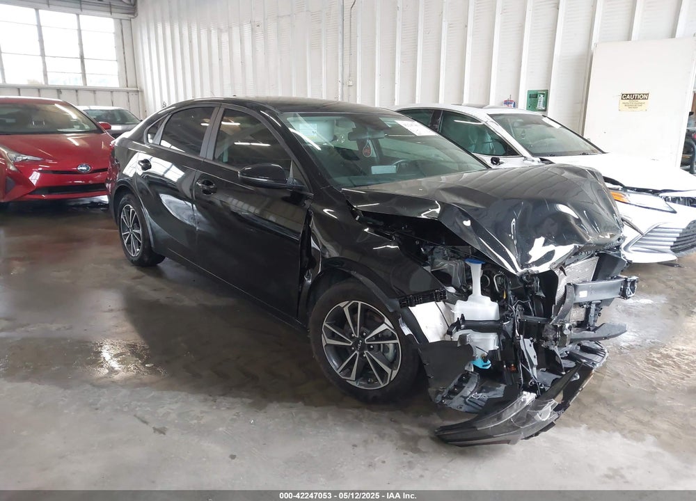 2024 KIA FORTE LXS VIN: 3KPF24AD7RE704844