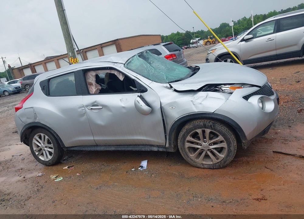 2014 NISSAN JUKE VIN: JN8AF5MR5ET356608
