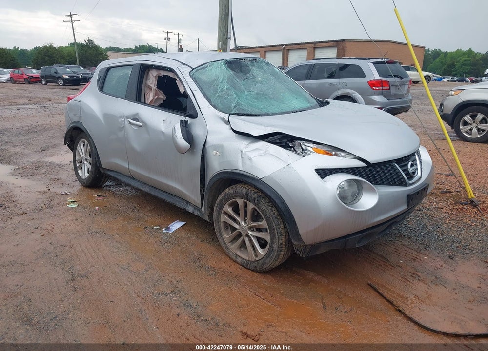2014 NISSAN JUKE VIN: JN8AF5MR5ET356608