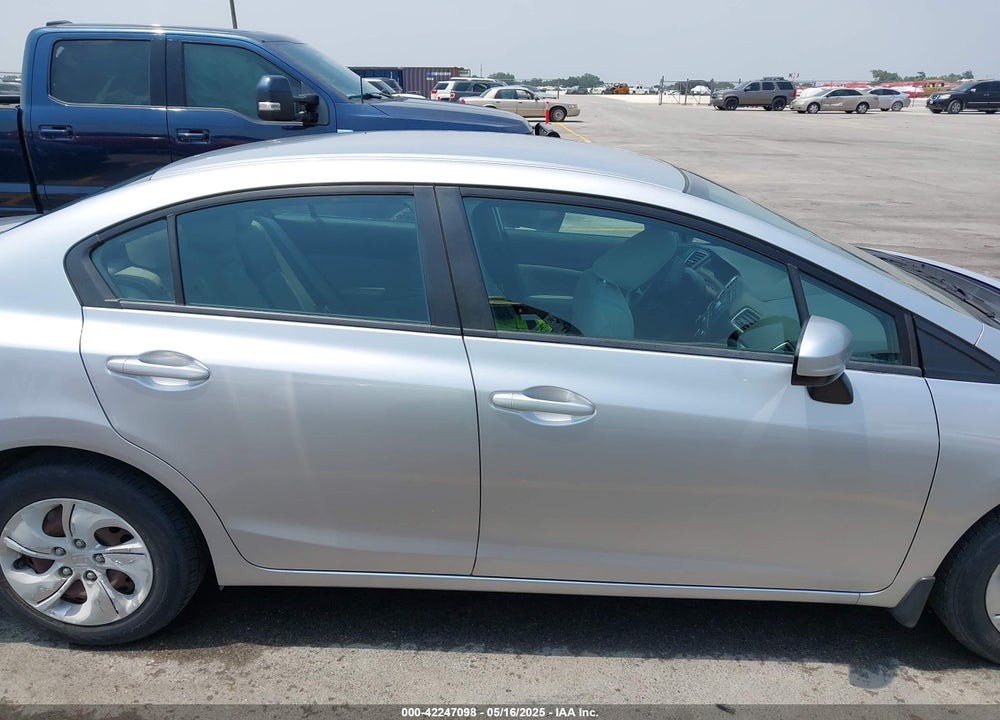 2014 HONDA CIVIC LX VIN: 19XFB2F59EE237314