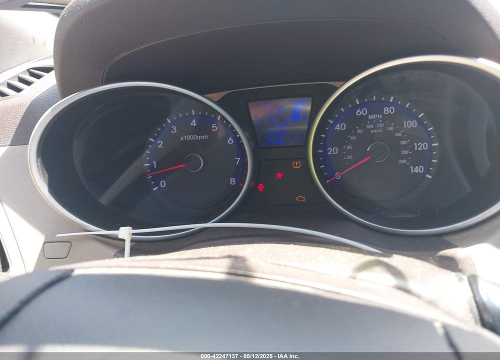 2015 HYUNDAI TUCSON VIN: KM8JU3AG4FU969688