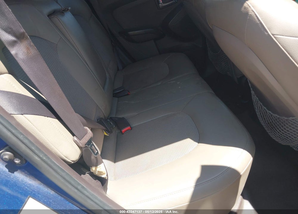 2015 HYUNDAI TUCSON VIN: KM8JU3AG4FU969688