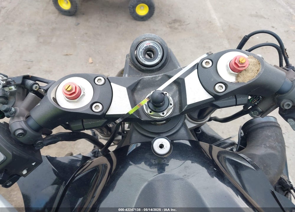 2013 KAWASAKI ZX1400 E VIN: JKBZXNE17DA012590