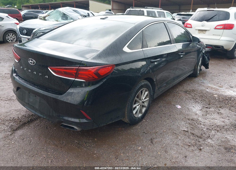 2018 HYUNDAI SONATA VIN: 5NPE24AF8JH622070