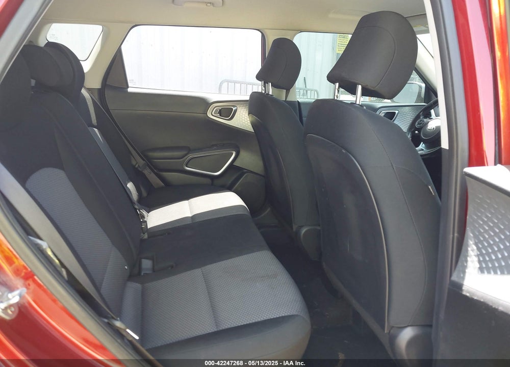 2021 KIA SOUL VIN: KNDJ23AUXM7132794
