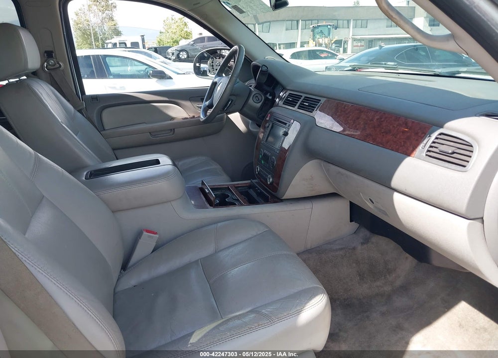 2007 CHEVROLET TAHOE VIN: 1GNFC13067J390763