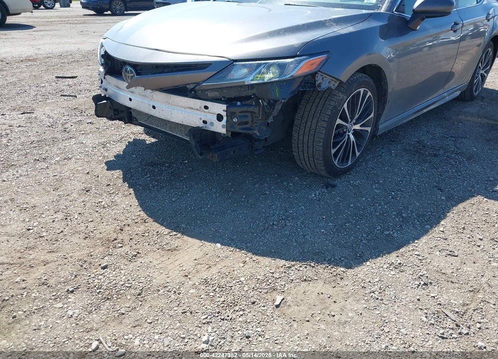 2018 TOYOTA CAMRY VIN: 4T1B11HK4JU659366