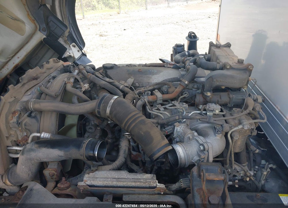 2015 ISUZU NPR DSL REG AT VIN: JALC4W169F7002867
