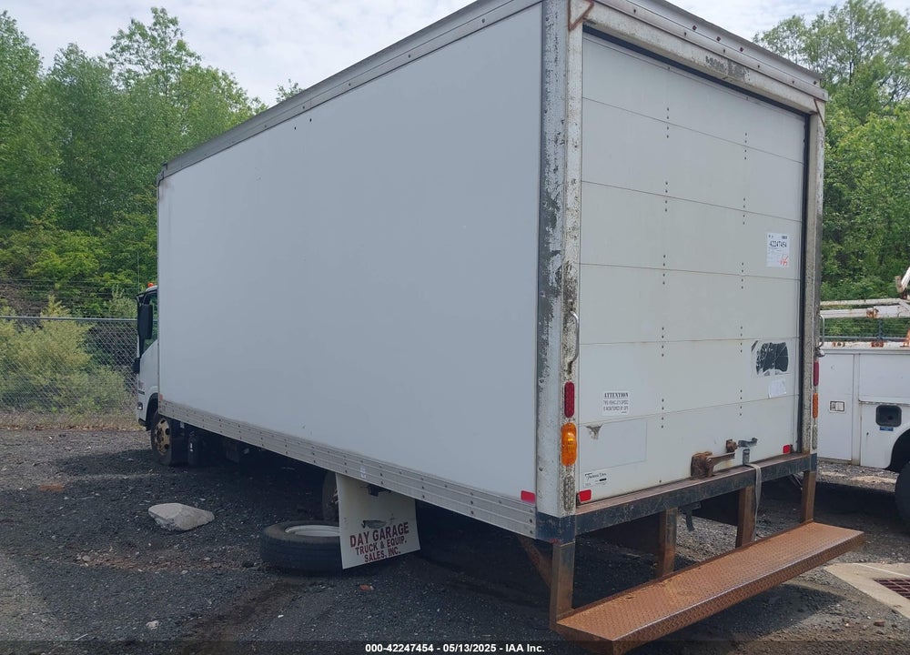 2015 ISUZU NPR DSL REG AT VIN: JALC4W169F7002867