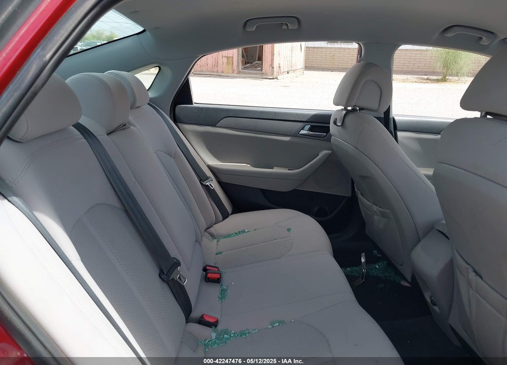 2016 HYUNDAI SONATA VIN: 5NPE24AF9GH400758