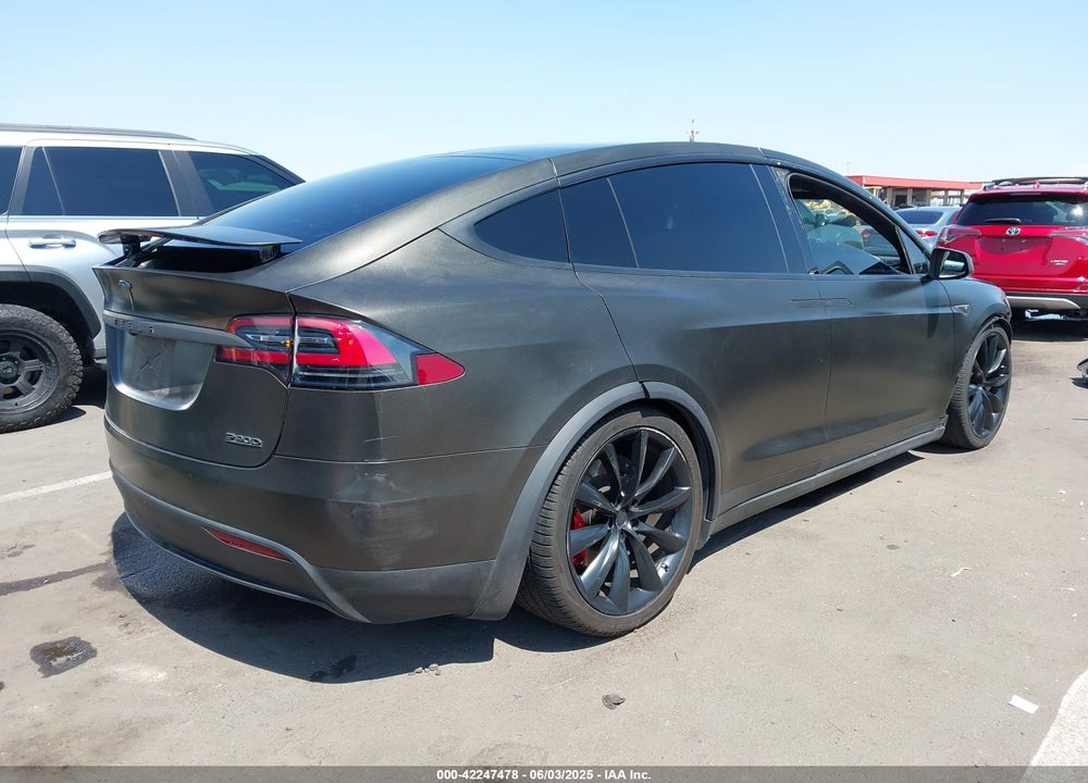 2016 TESLA MODEL X 60D/P100D/P90D VIN: 5YJXCAE47GF005120