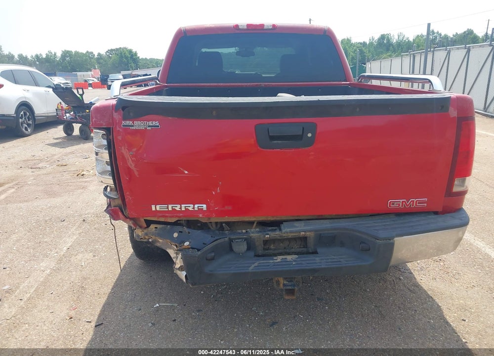 2008 GMC SIERRA 1500 VIN: 2GTEK13J781311192